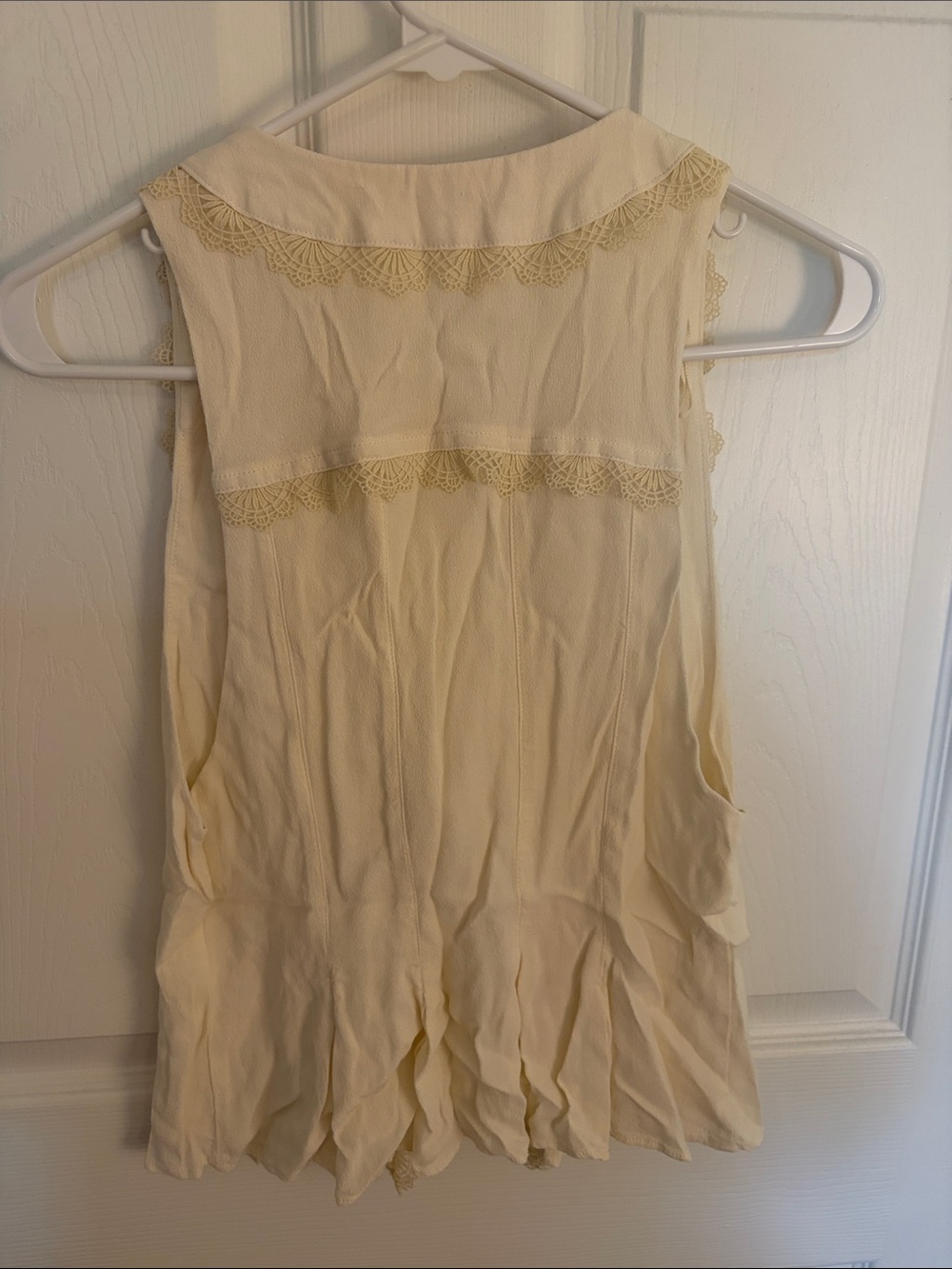 Free People Cream Blouse with Metal Logo Tag - Picture 4 of 5